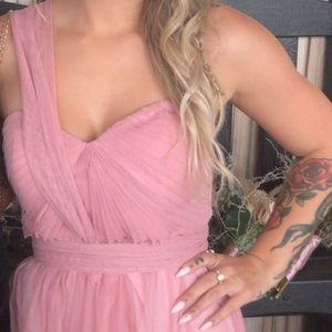 BIRDY GREY - CHICKY CONVERTIBLE DRESS - DUSTY ROSE - SIZE MEDIUM